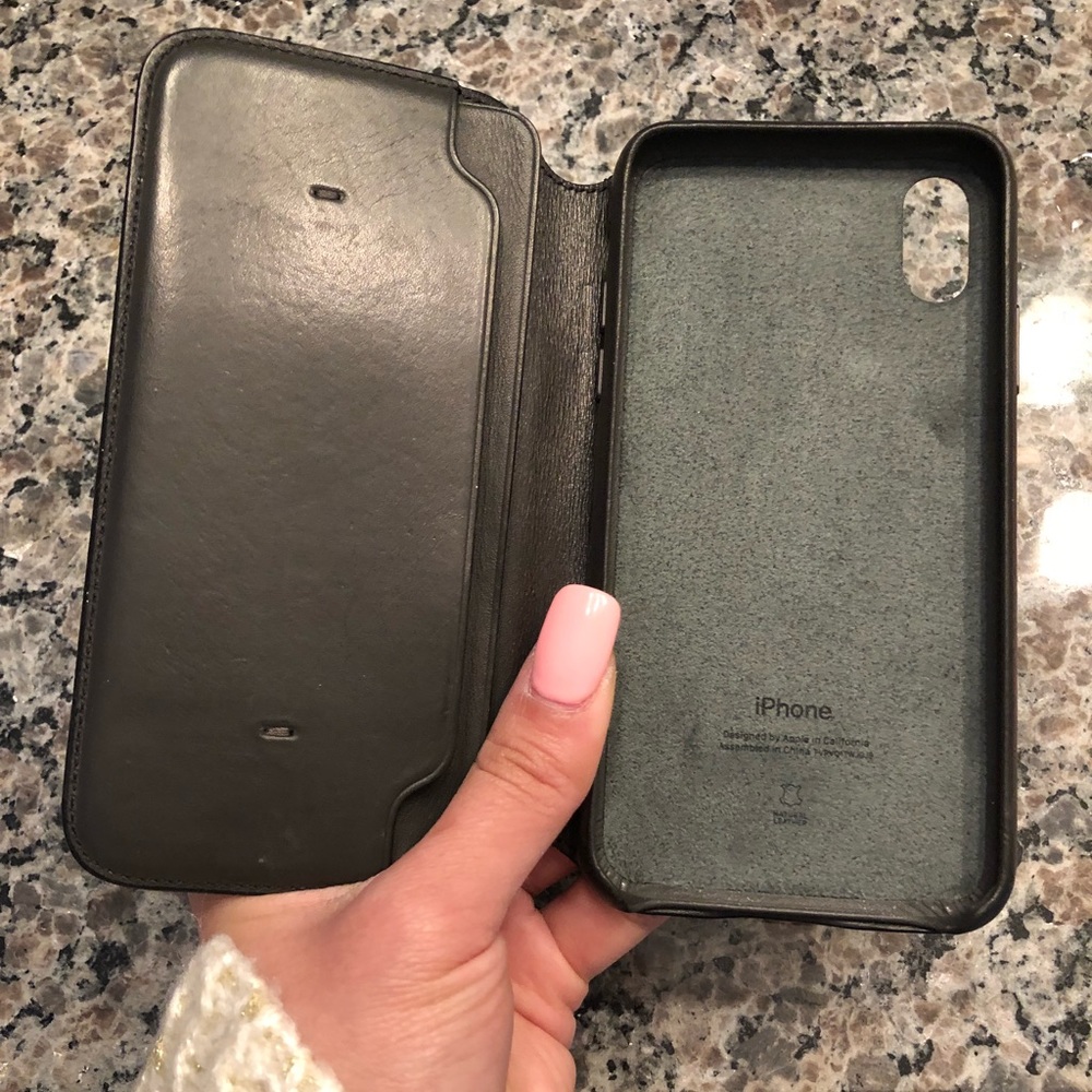 ❌❌SOLD❌❌Apple iPhone X Leather Folio